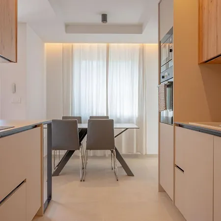 Stylish 10min To The Apartamento *